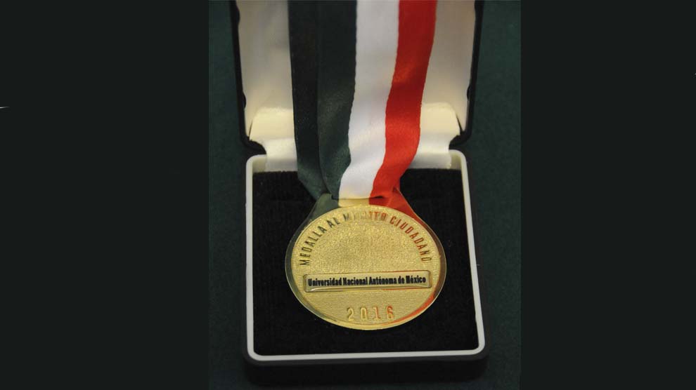 Recibe la UNAM la Medalla al Mérito Ciudadano de la Asamblea Legislativa del Distrito Federal
