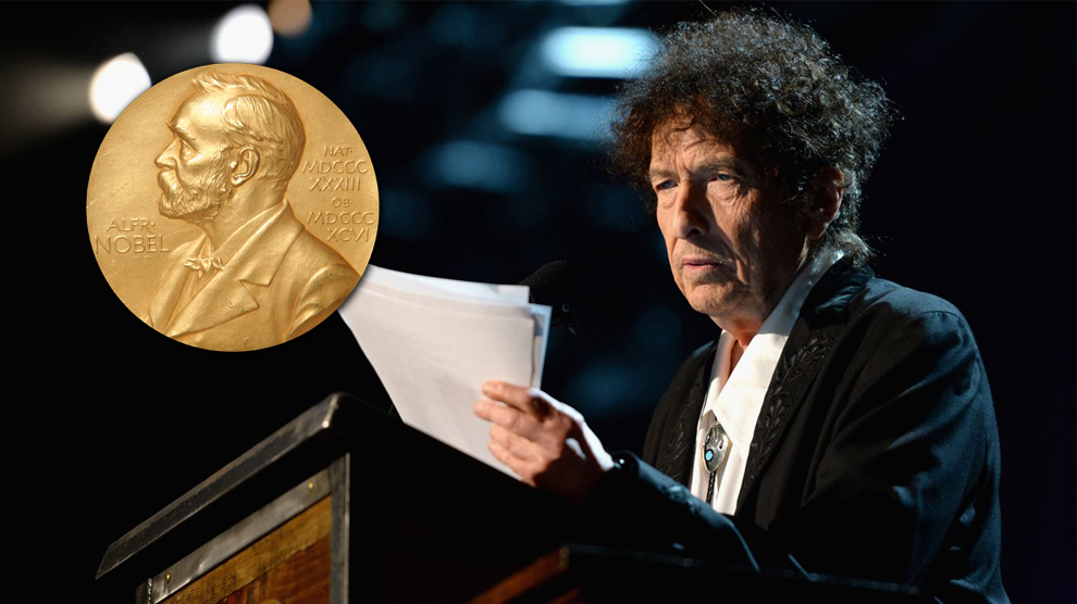 I had the slightest chance of winning the Nobel Prize than standing on the moon: Bob Dylan