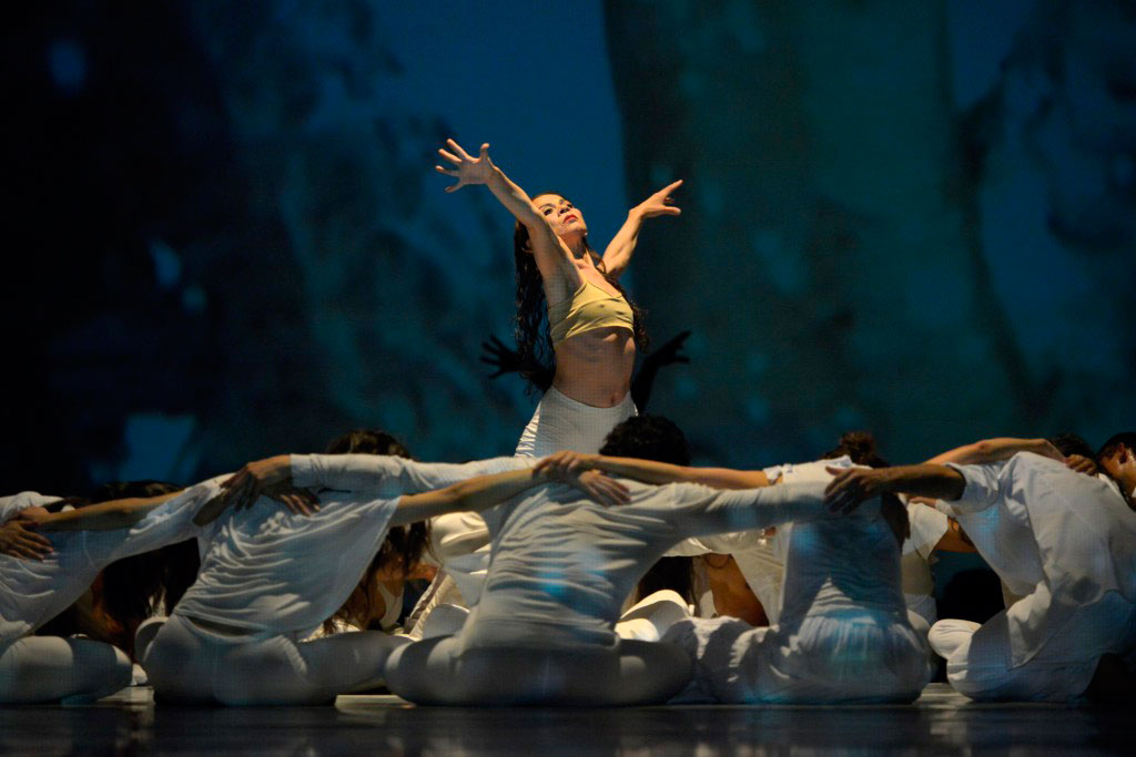 El Taller Coreográfico de la UNAM baila “Canción de la tierra”