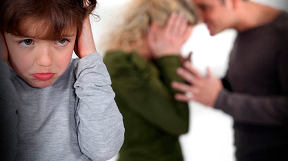 Entorno familiar violento influye en niños acosadores: investigadores