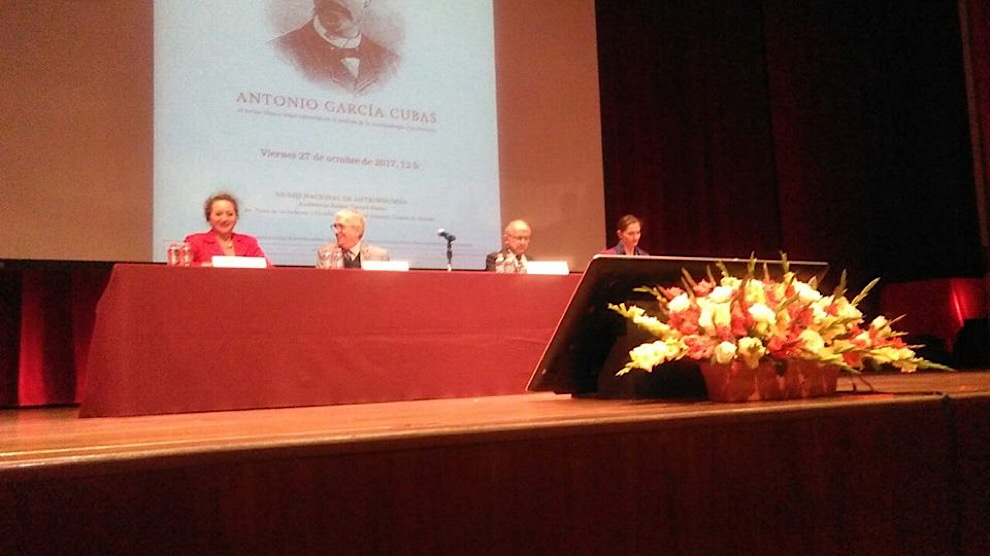 Recibe El Colegio de San Luis premio nacional Antonio García Cubas por obra científica