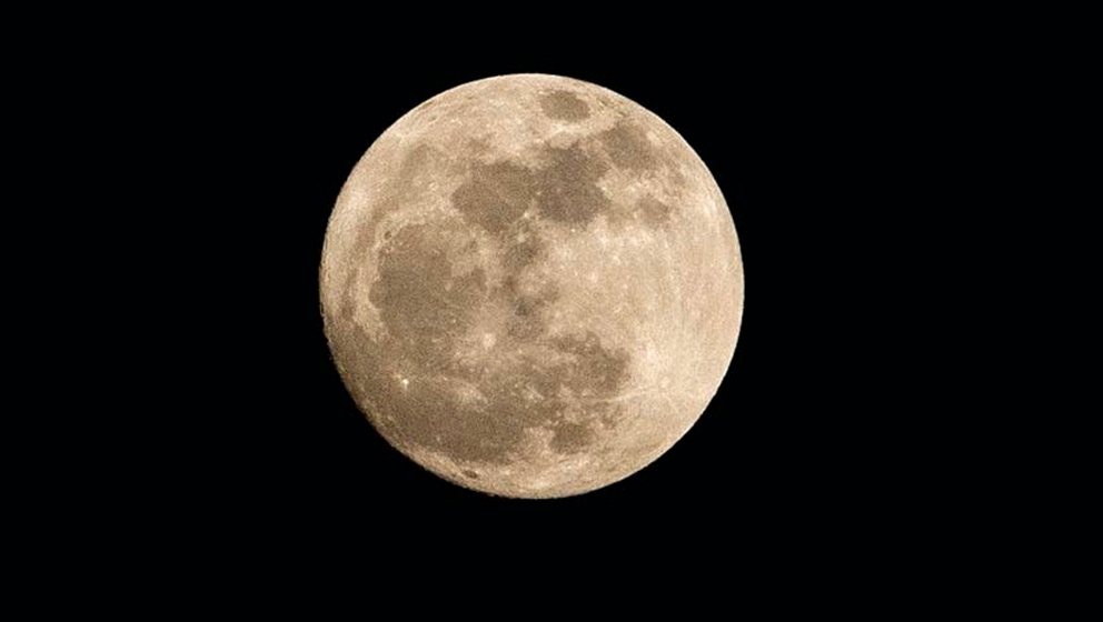 Astrónomo afirma que la verdadera Súper Luna se verá el 1 de enero