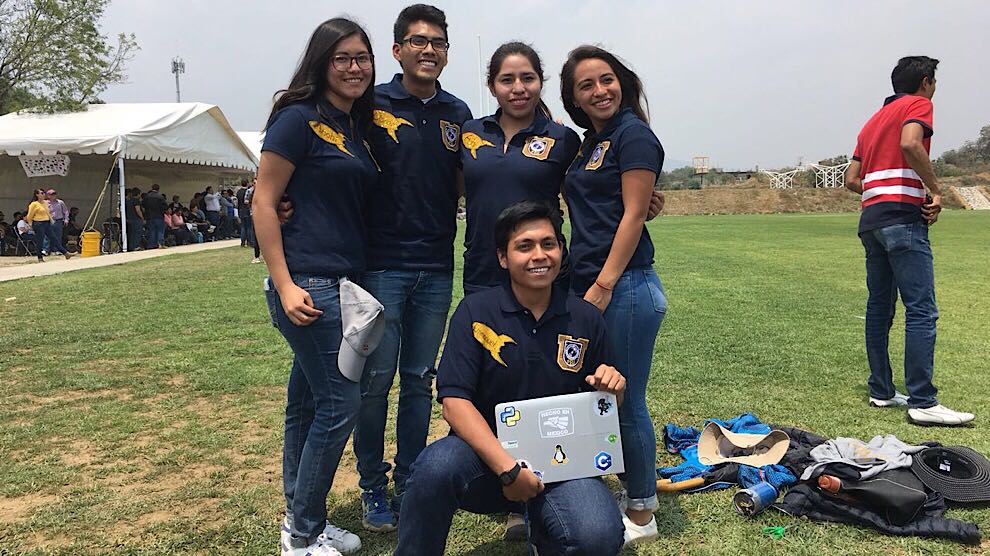 Concurso de satélites enlatados, ingenio y conocimiento a prueba