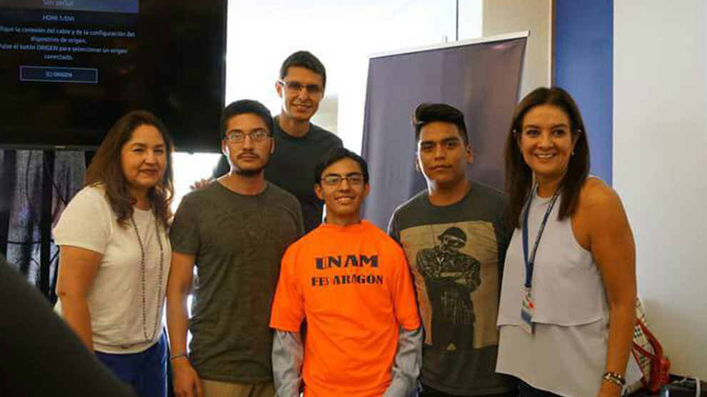 Estudiantes de la FES Aragón obtienen segundo lugar en el HackMx estudiantil