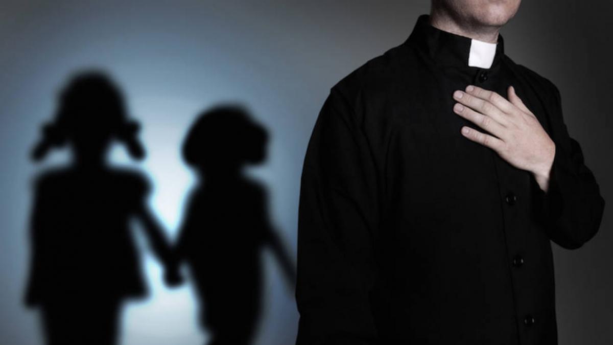 “La iglesia ha copiado el código de la mafia siciliana para guardar silencio”