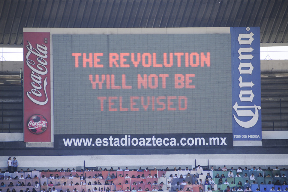 San Ildefonso presenta la videoinstalación Estadio Azteca 2010. Proeza Maleable