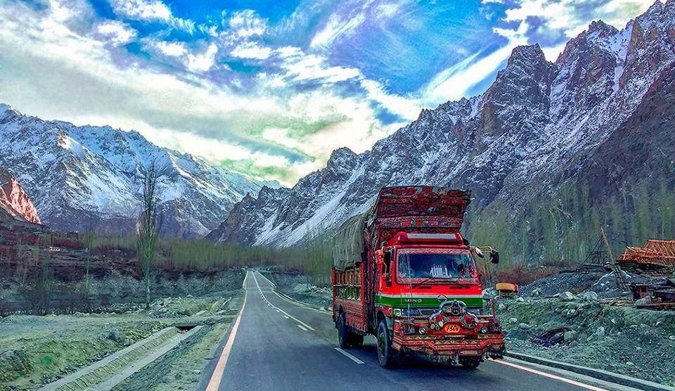 Un-mundo-pequeño-Karakoram-Highway-UNAMGlobalR