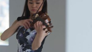 Sayaka-Shoji-"Concierto-para-violín"-de-Brahms-UNAMGlobal