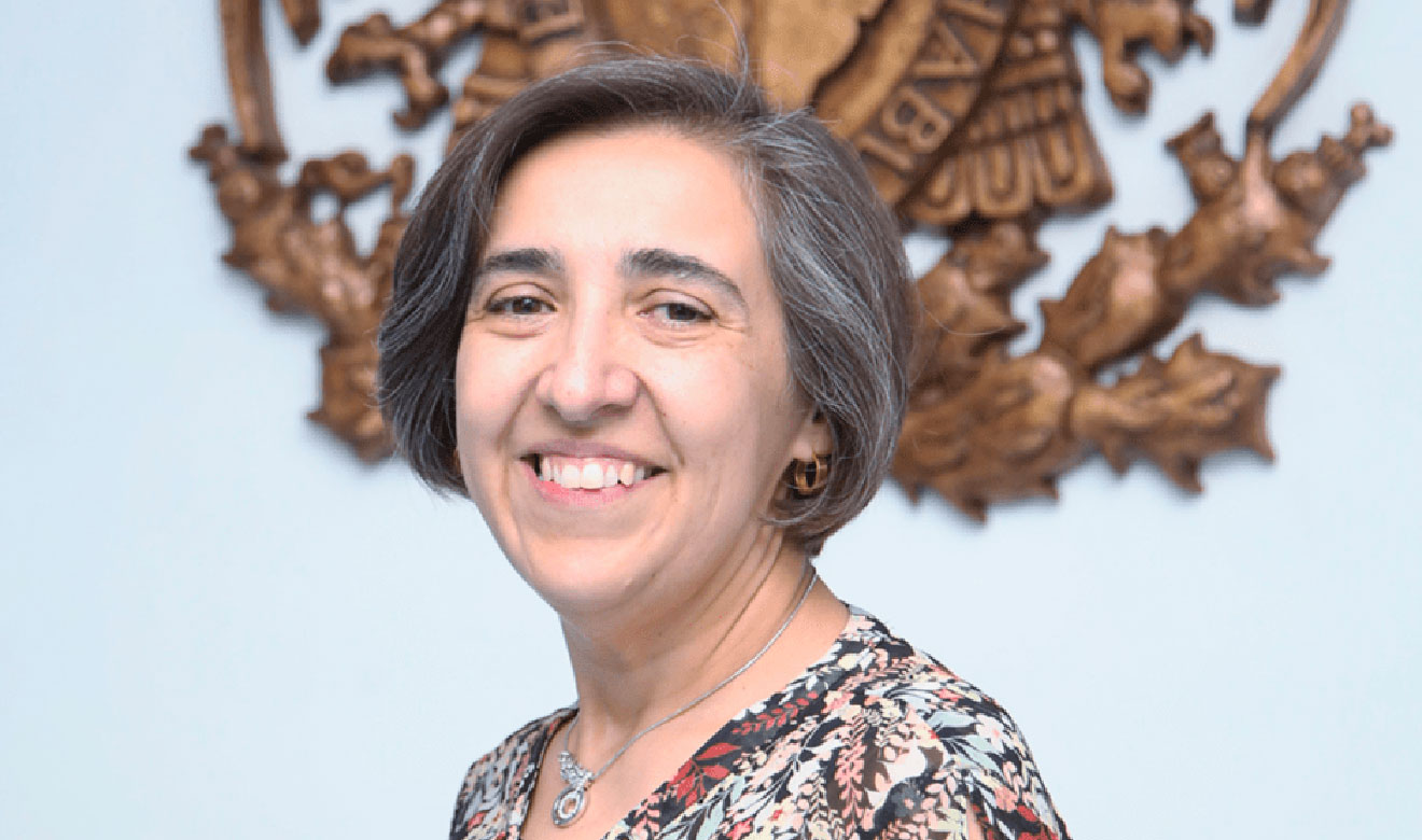 Cecilia Noguez,  primera directora del Instituto de Física de la UNAM