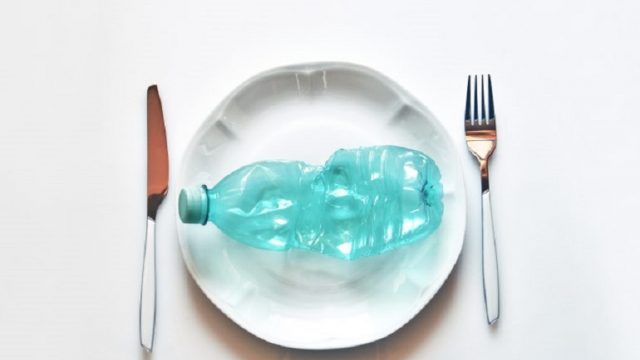 consumimos-plástico-presente-agua-aire-suelo-alimentos-UNAMGlobal