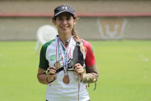 arquera4-deporte-adaptado-medalla-oro-UNAMGlobal