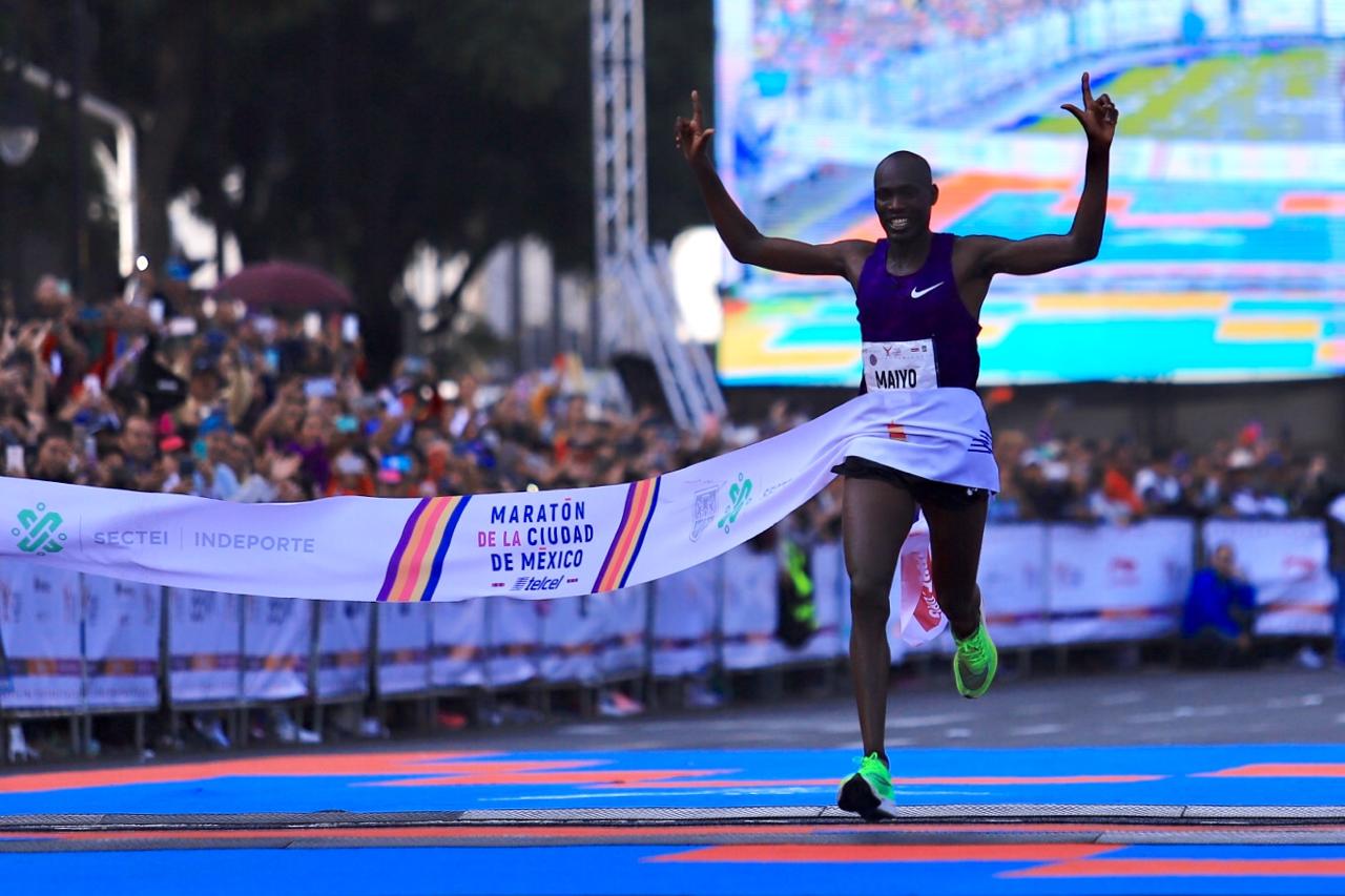Rompe récord absoluto keniata Kiplagat en Maratón de la Ciudad de México Telcel 2019