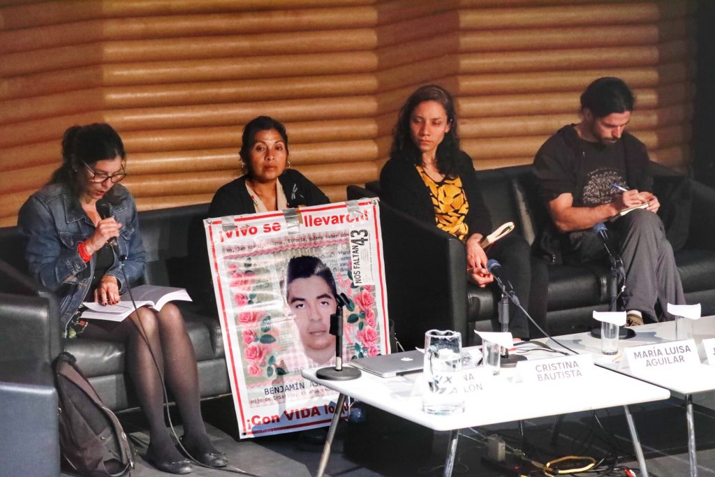 normalistas10-desaparecidos-Ayotzinapa-homenaje-AiWeiwei-UNAMGlobal