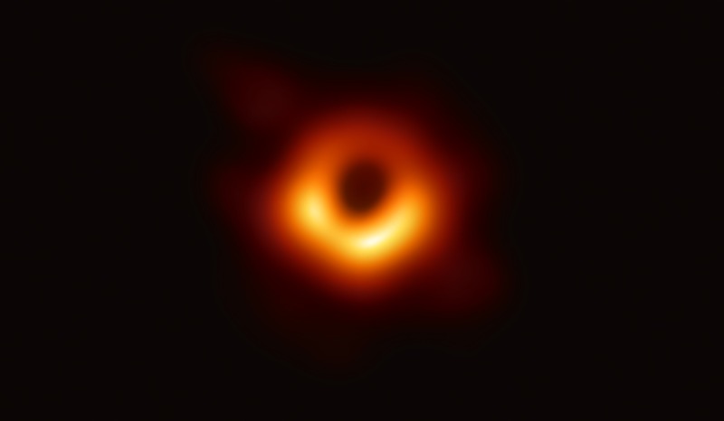 Noticias astronómicas: el agujero negro en M87, Venus, y la defensa de la ciencia en México