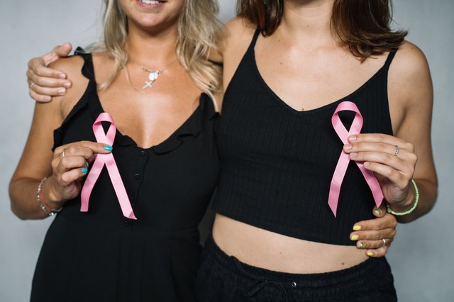 ¿Conoces los síntomas de alarma para detectar el cáncer de mama?
