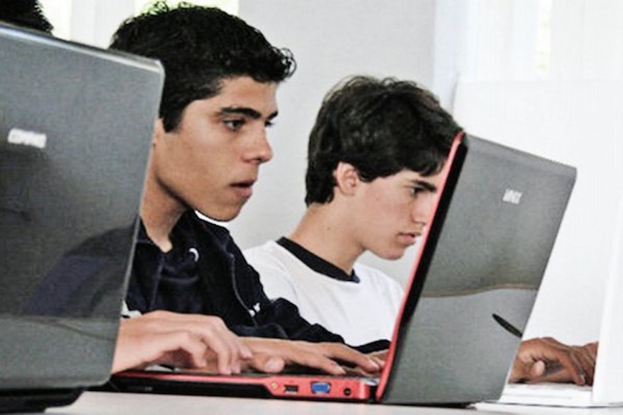 Los jóvenes se han adaptado a la incertidumbre permanente