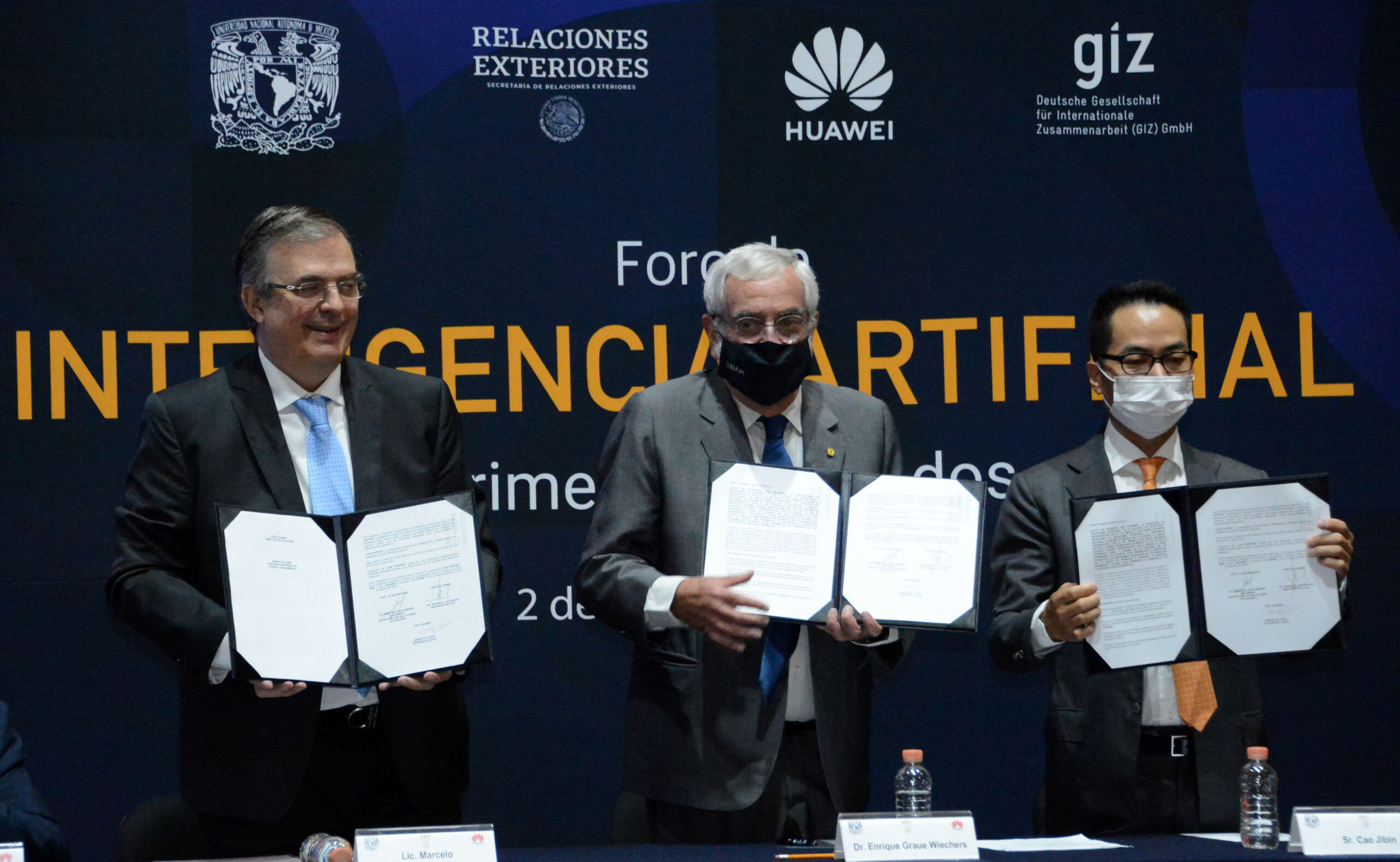 Inauguran en la UNAM Laboratorio de Inteligencia Artificial y Alta Tecnología