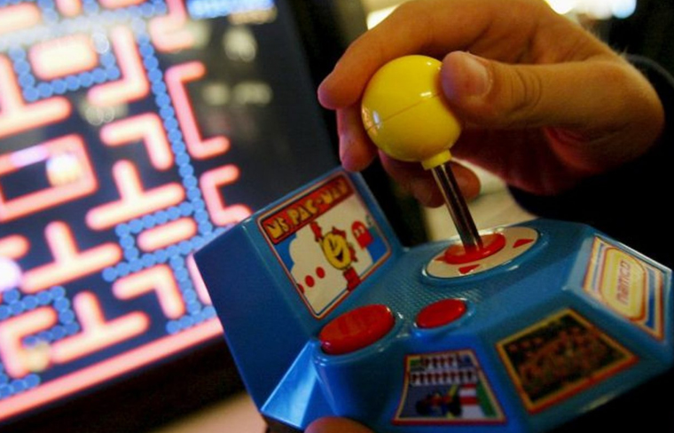 El juego Pac-Man es obra del desarrollador de videojuegos de Namco, Toru Iwatani, que se inspiró en una pizza con un trozo faltante para crear este icónico personaje.